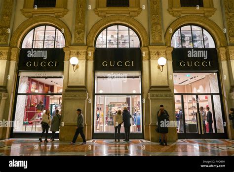 mall Gucci outlet italy